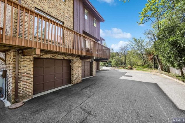 109 Palisade Ave, Englewood NJ  07631-3077 exterior