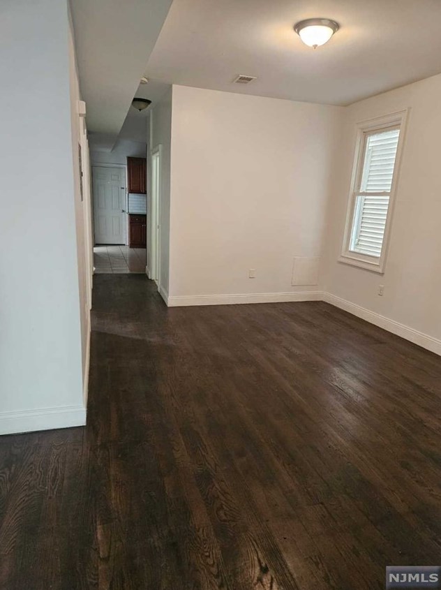 60 Maple Ave #1fl, Irvington, NJ 07111