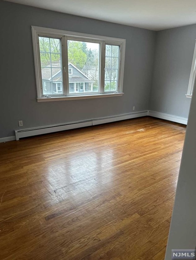 124 Wilmuth St, Mahwah, NJ 07430