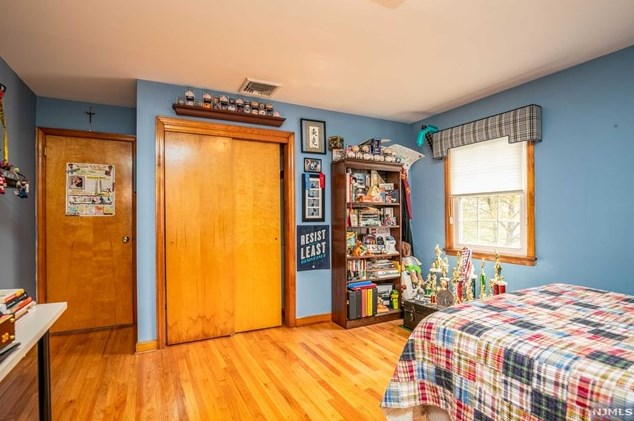 35 Raymond Ave, Rutherford NJ 07070-1133 exterior