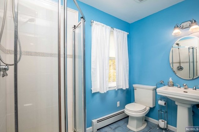 35 Raymond Ave, Rutherford NJ 07070-1133 exterior