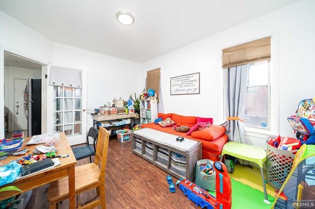 103-105 Devon St #1r, Kearny, NJ 07032