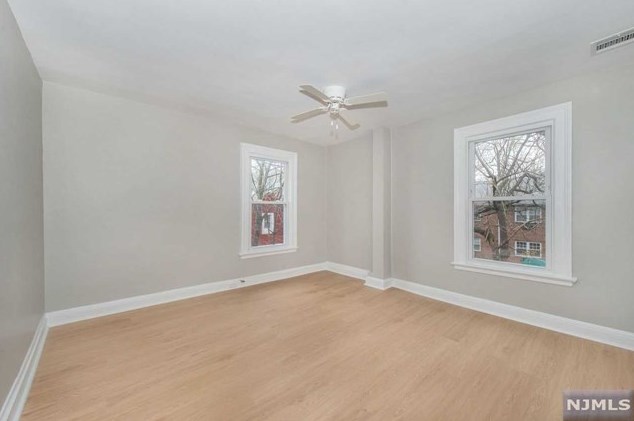 25 Henry St, Bloomfield NJ  07003-2409 exterior