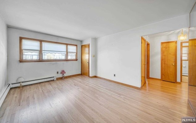 331 Hickory St, Kearny, NJ 07032