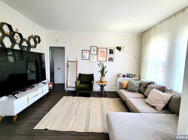 175 Jefferson St, Wood-Ridge NJ  07075-1806 exterior