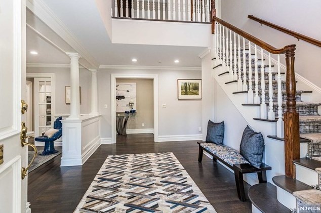 14 Heller Dr, Montclair, NJ 07043-2508