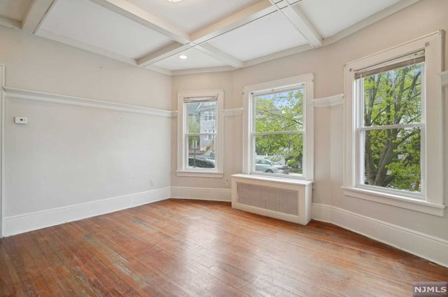 81 Spring St, Passaic Park NJ  07055-5437 exterior