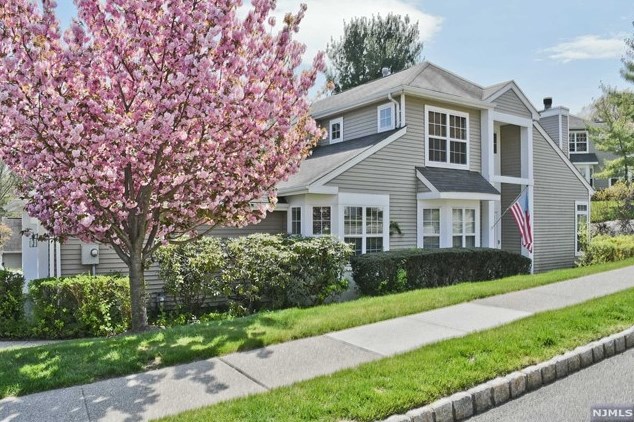 2 Mahogany Way, Dover, NJ 07869