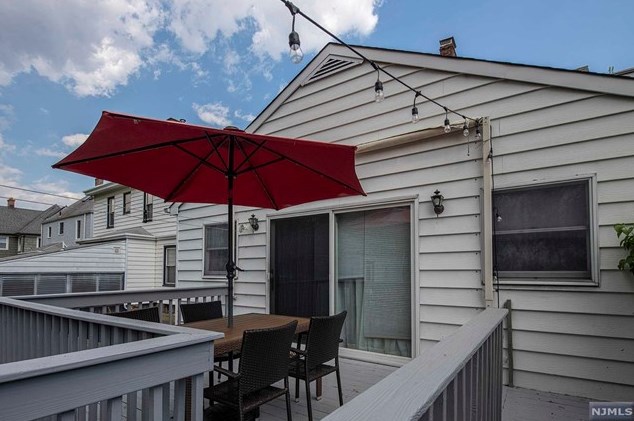 176 Orient Way, Rutherford NJ 07070-2468 exterior