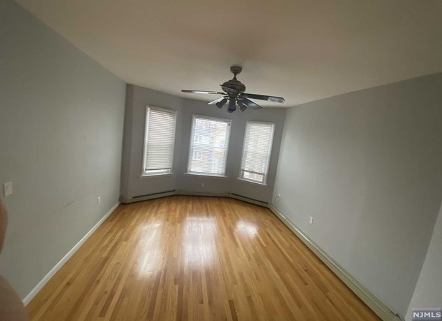 33 Washington St #2, East Newark, NJ 07029