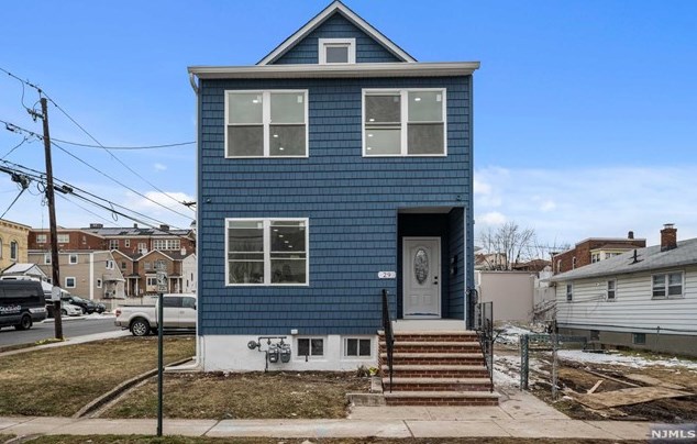 29 River St, Lodi NJ  07644-1636 exterior