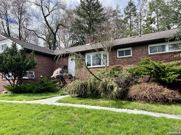 638 Hillsdale Ave, Hillsdale, NJ 07642