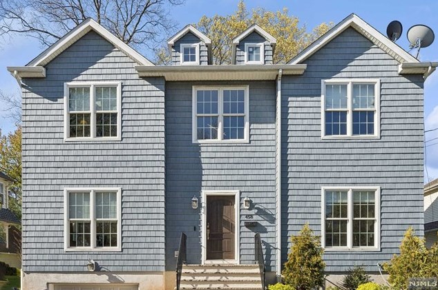 458 Englewood Ave, Teaneck NJ 07666-6033 exterior