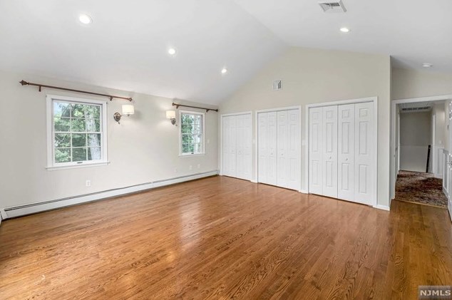 317 Pleasant Ave, Ridgewood NJ  07450-2836 exterior