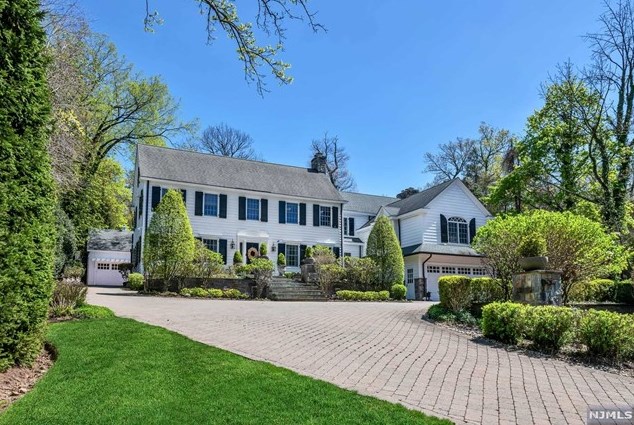 293 Morrow Rd, Englewood, NJ 07631-1916