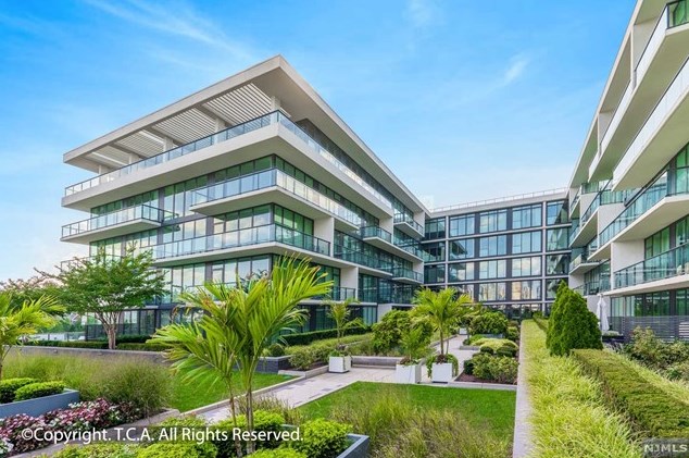 1200 Ave At Port Imperial #313, Union City, NJ 07086