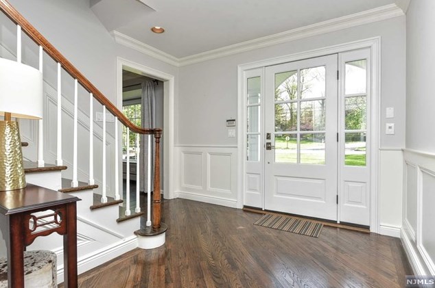 51 Apple Ridge Rd, Westwood, NJ 07677