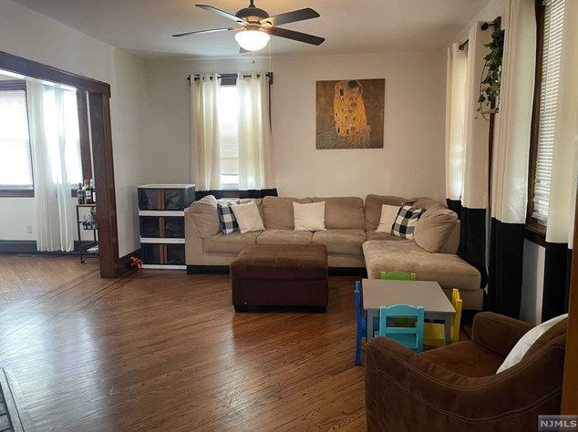 420 Devon St, Kearny, NJ 07032