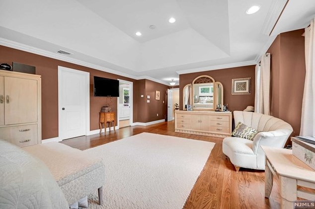 3 Lark Ln, Montvale NJ  07645-1131 exterior