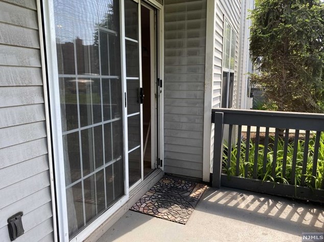 268 Kipp St, Hackensack NJ  07601-1013 exterior