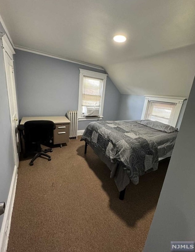 1717 Teaneck Rd, Teaneck, NJ 07666
