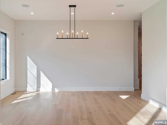 116 Lk Rd, Demarest NJ 07627-2236 exterior