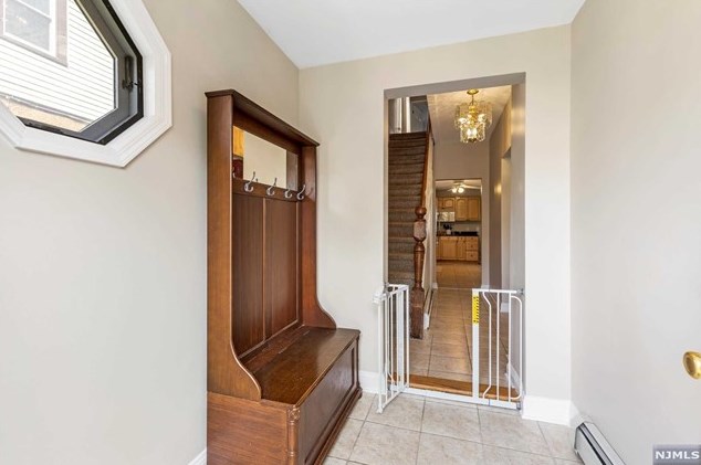 157 Springfield Ave, Rutherford, NJ 07070-1642