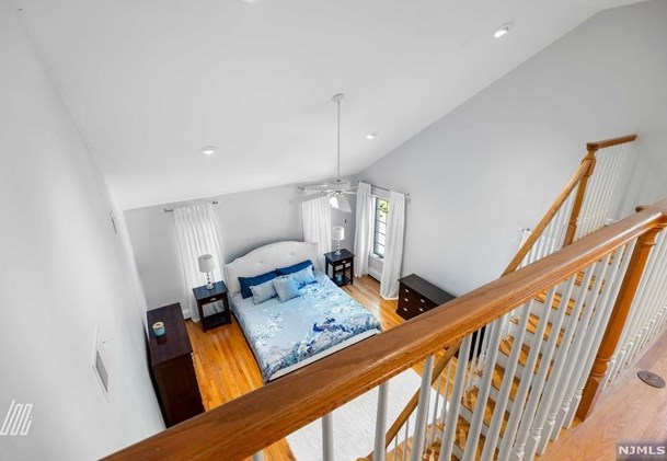 1031 Jassamine Way, West Fort Lee NJ 07024-1524 exterior