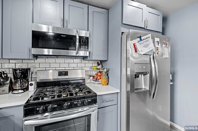 15 Norwood Ave, Plainfield NJ 07060-1354 exterior