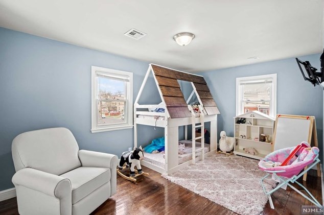 15 Norwood Ave, Plainfield NJ 07060-1354 exterior