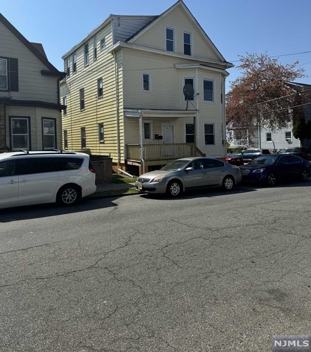 382-384 Crosby Ave, Paterson, NJ 07502