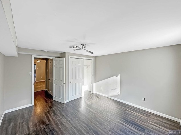 161 St, Union City NJ 07087-5439 exterior