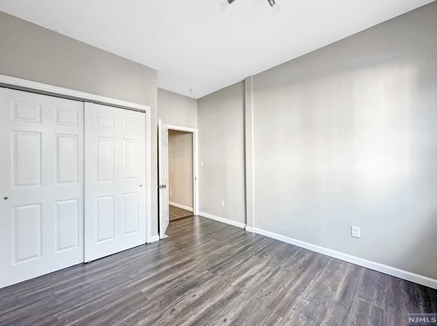 161 St, Union City NJ 07087-5439 exterior