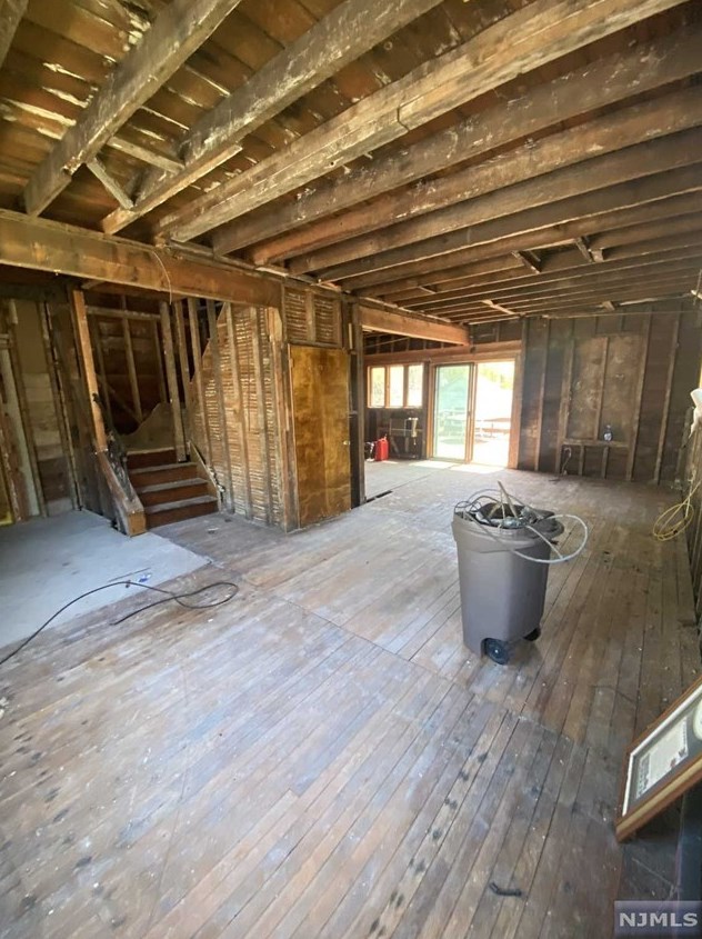 26 Lk St, Paterson NJ 07501-1516 exterior