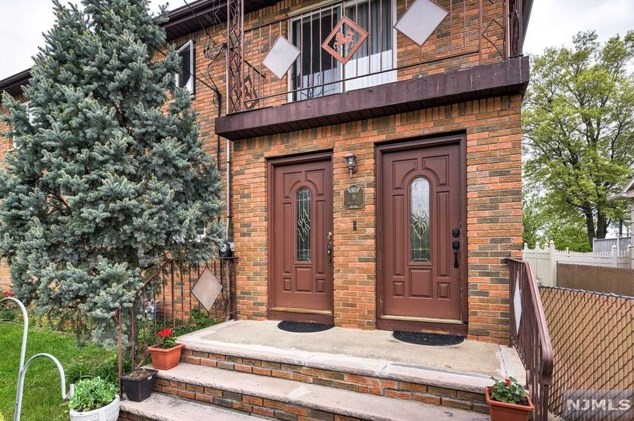 9 Fournier Crescent #2, Elmwood Park, NJ 07407