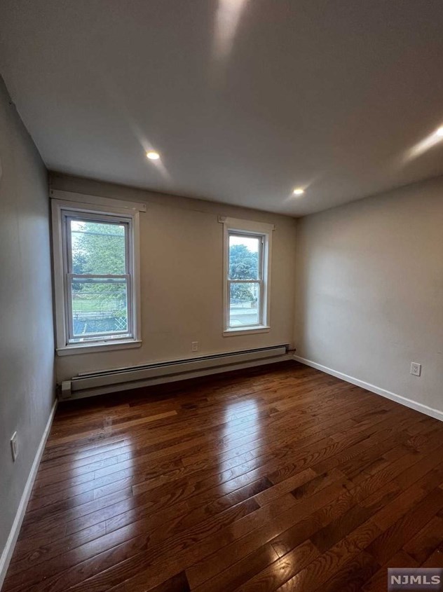 328 River Dr #2, Outwater, NJ 07026