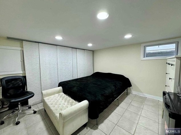 42 Linwood Ave, Bogota NJ 07603-1417 exterior