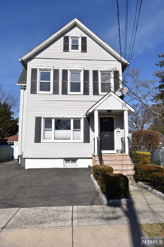 171 Cleveland St #flr 2, N Milford, NJ 07646