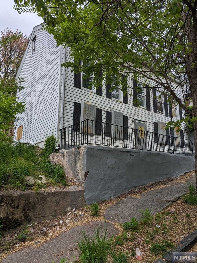 149 Clinton St #whole House, Paterson, NJ 07522