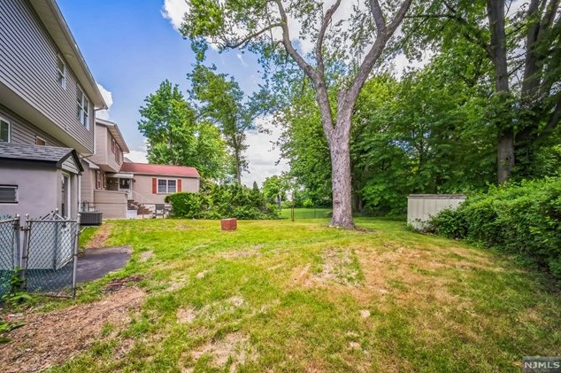 48 Garwood, Outwater NJ 07026-3524 exterior