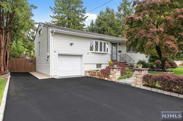 64 Cedar Rd, Dumont, NJ 07628-1006