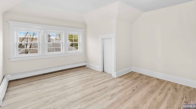 1072 Abbott Blvd #3, West Fort Lee, NJ 07024