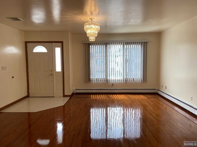 61 Ruby Ave, Palisades Park, NJ 07650-1432