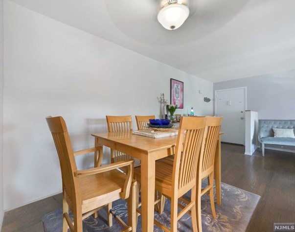 15 2b Knox Ter, Wayne NJ 07470-7949 exterior