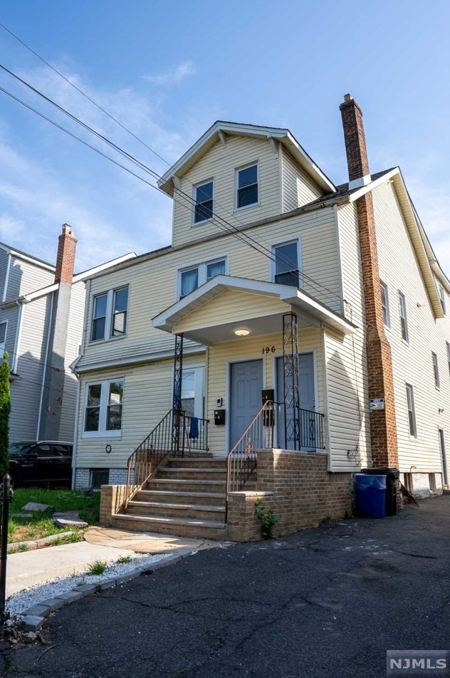 196-198 Scheerer Ave, Newark, NJ 07112