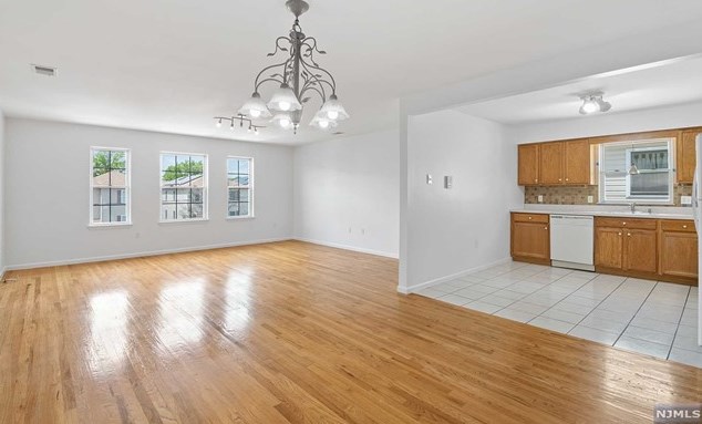 184 Hillside Ave #2, Newark, NJ 07108