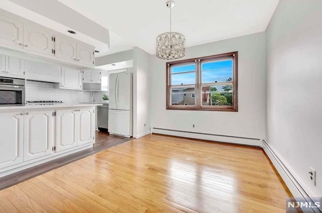 453 Madeline Ave, Outwater NJ 07026-2006 exterior