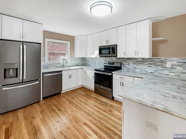 13 Gerdes Ave, Town Center, NJ 07052-2208