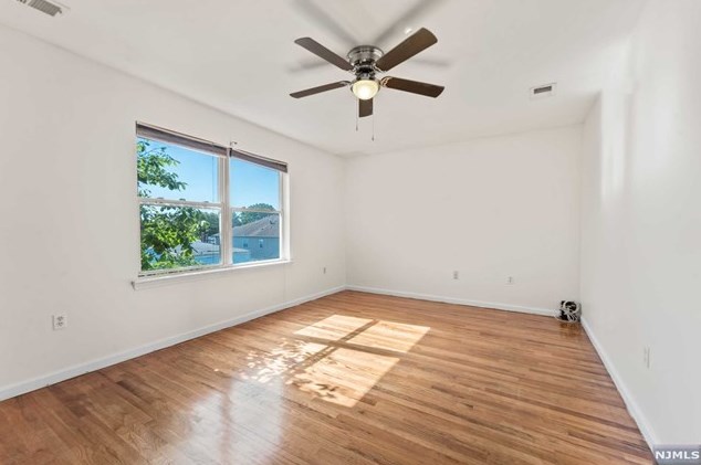 134 Palm St, Newark NJ 07106-1117 exterior