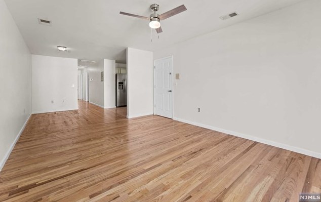 134 Palm St, Newark NJ 07106-1117 exterior